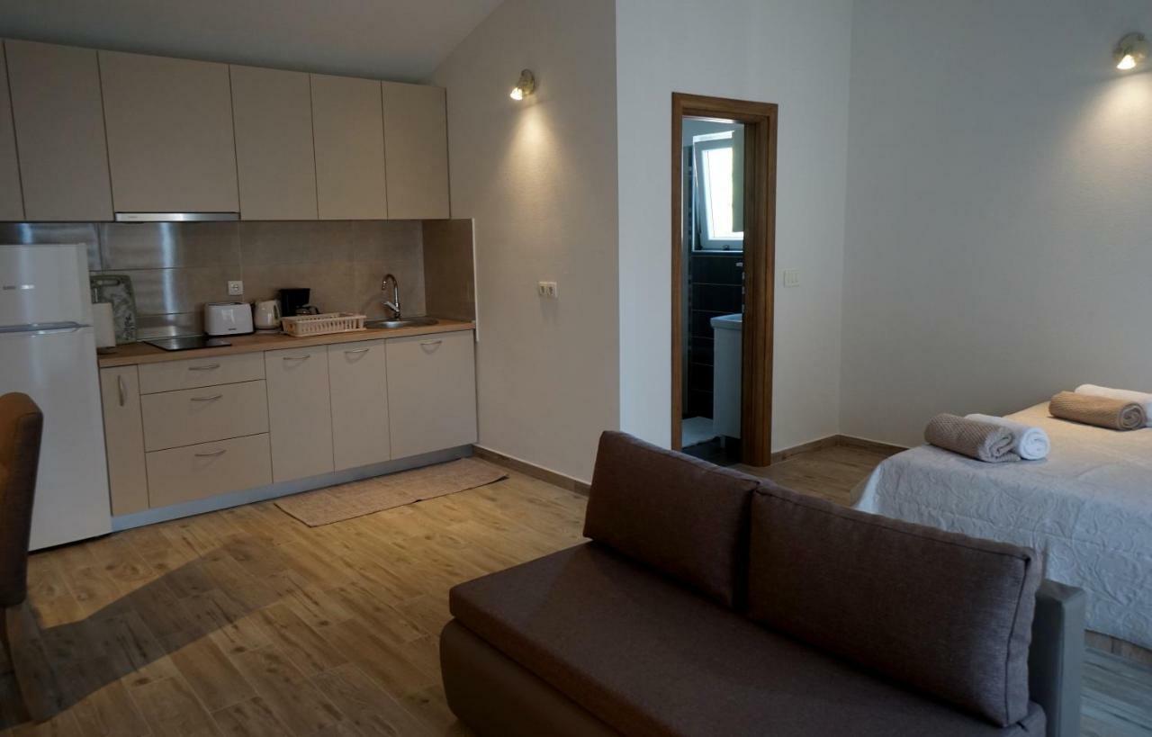 Apartments Sanja Jezera Eksteriør bilde
